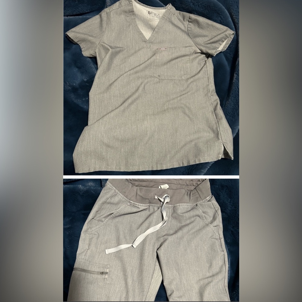 FIGS Gray Scrub Top & Joggers set
V-neck top XS
Joggers S/P